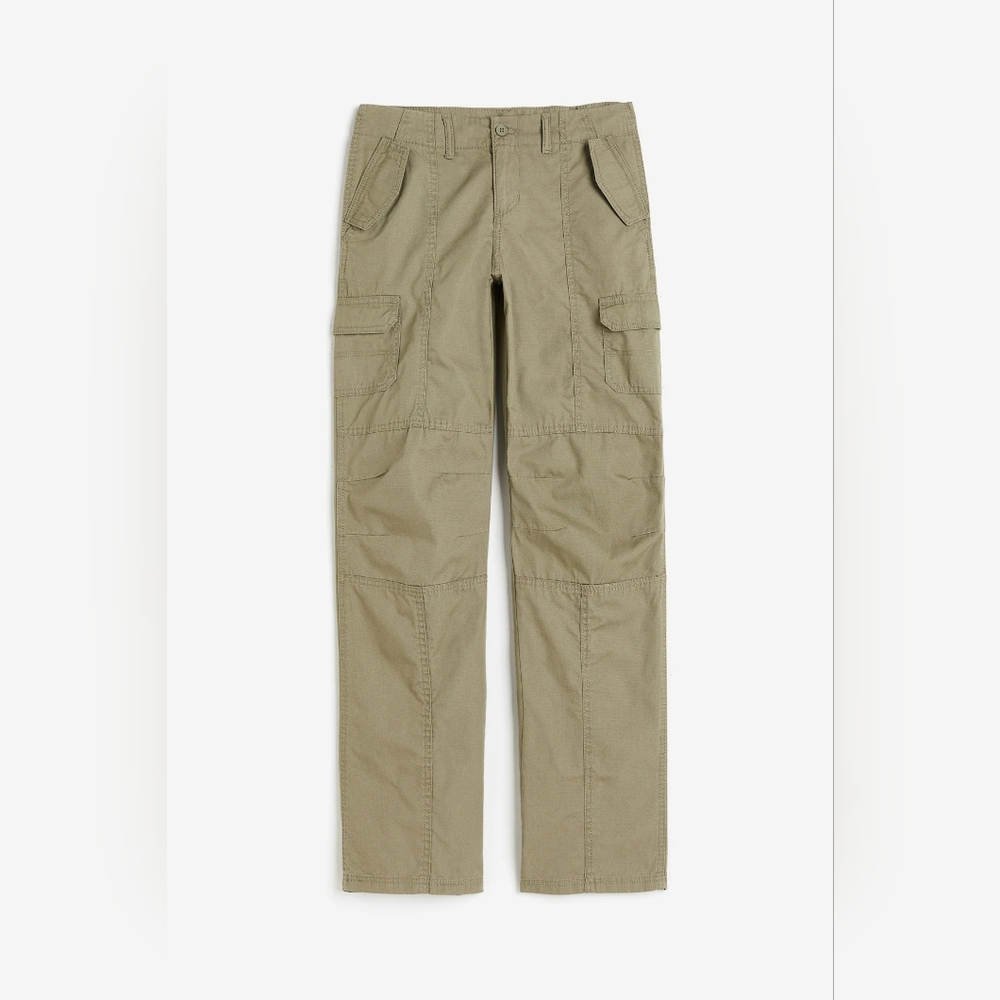 H&M Divided Low-waist Cargo Pants In Khaki Green (US 8)